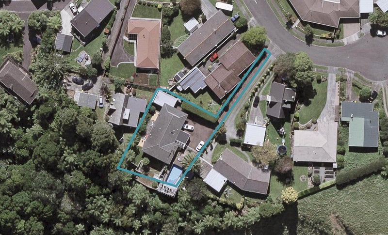 3A Alpine Grove, Upper Vogeltown, New Plymouth - Carousel 1