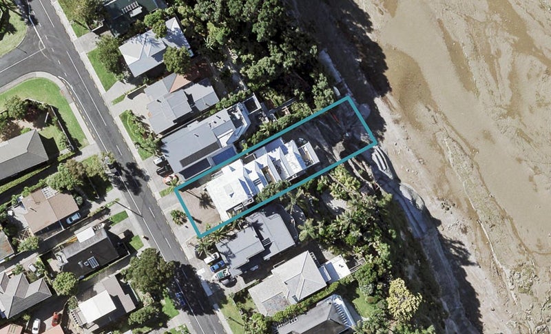 66D Clovelly Road, Bucklands Beach, Auckland - Carousel 1