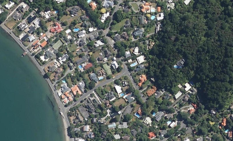 17 Cheviot Road, Lowry Bay, Lower Hutt - Carousel 1