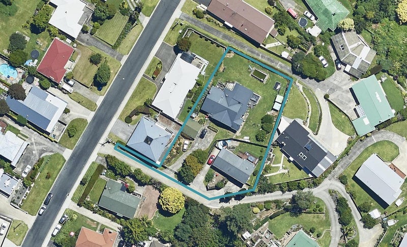 39B Churchill Road, Judea, Tauranga - Carousel 1