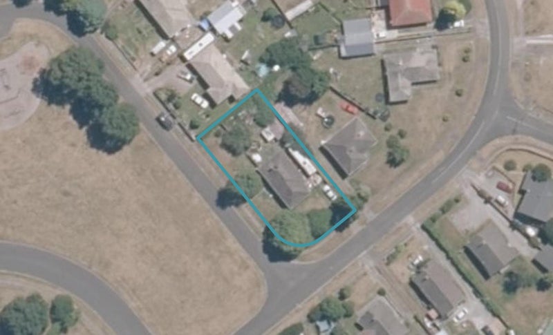 38 Maire Street, Wairakei, Taupo - Carousel 1