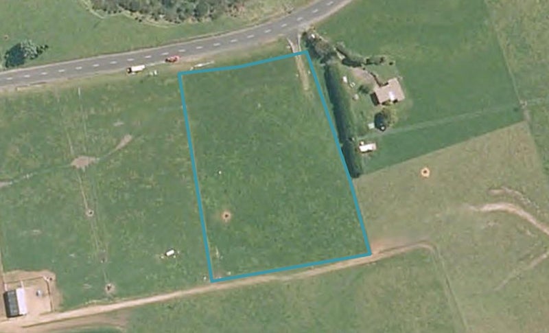 184 Grahams Beach Road, Waiuku - Carousel 1