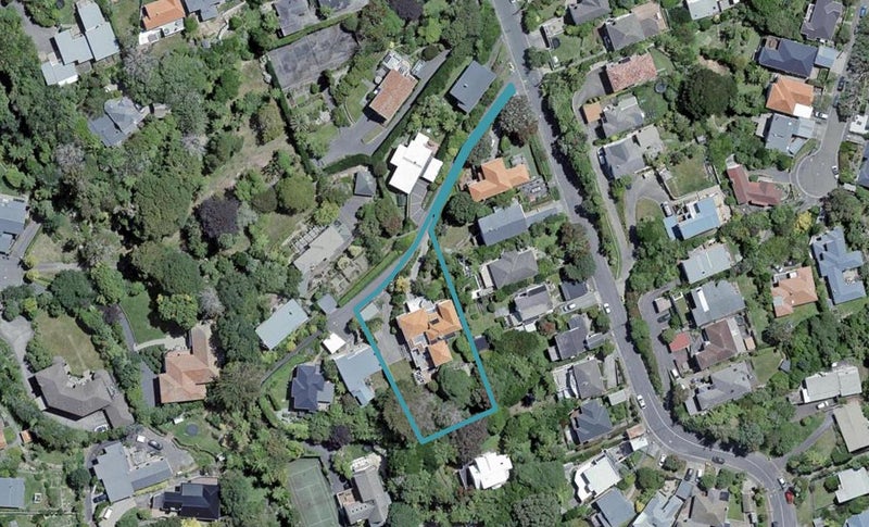 2 Ellerton Way, Karori, Wellington - Carousel 1