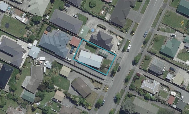 33 Tyrone Street, Belfast, Christchurch - Carousel 1
