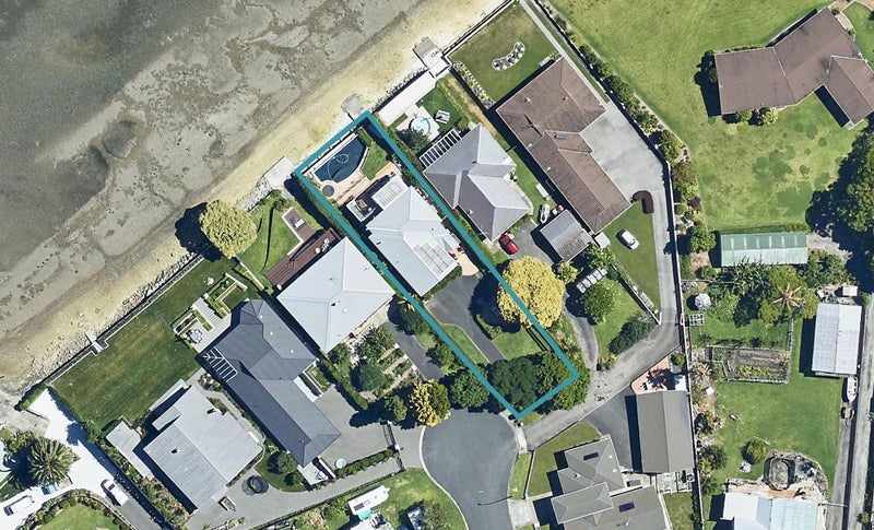 15 Strange Grove, Matua, Tauranga - Carousel 1