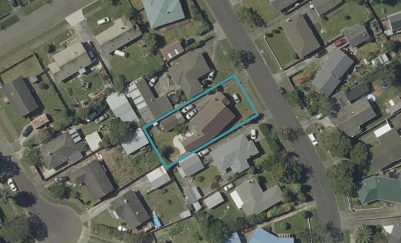 14 Cavendish Crescent, Awapuni, Palmerston North - Carousel 1