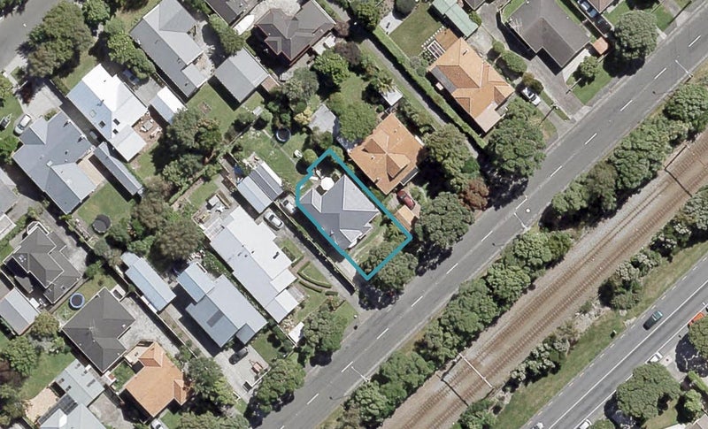 75 Pohutukawa Street, Woburn, Lower Hutt - Carousel 1