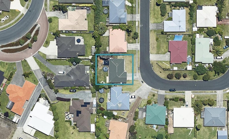 67 Romana Crescent, Papamoa Beach, Papamoa - Carousel 1