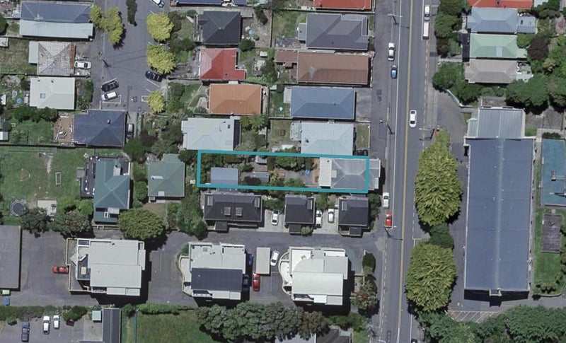 560 Adelaide Road, Berhampore, Wellington - Carousel 1