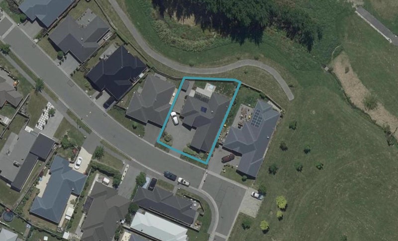 9 Venerable Terrace, Yaldhurst, Christchurch - Carousel 1