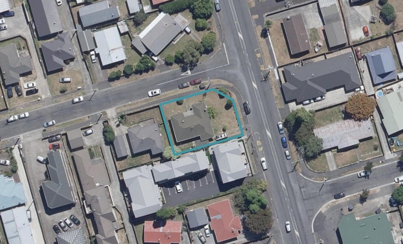 1C Inverness Avenue, Hamilton East, Hamilton - Carousel 1