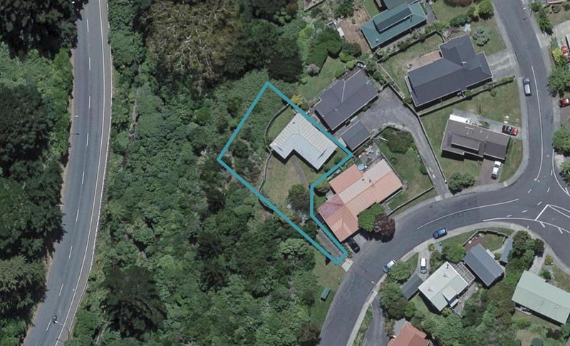 19 Wingfield Place, Churton Park, Wellington - Carousel 1