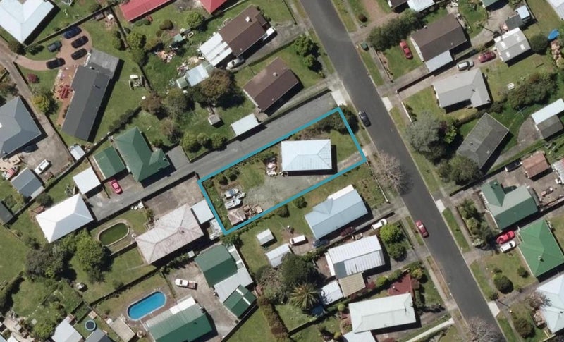 32 Meadow Park Crescent, Tikipunga, Whangarei - Carousel 1