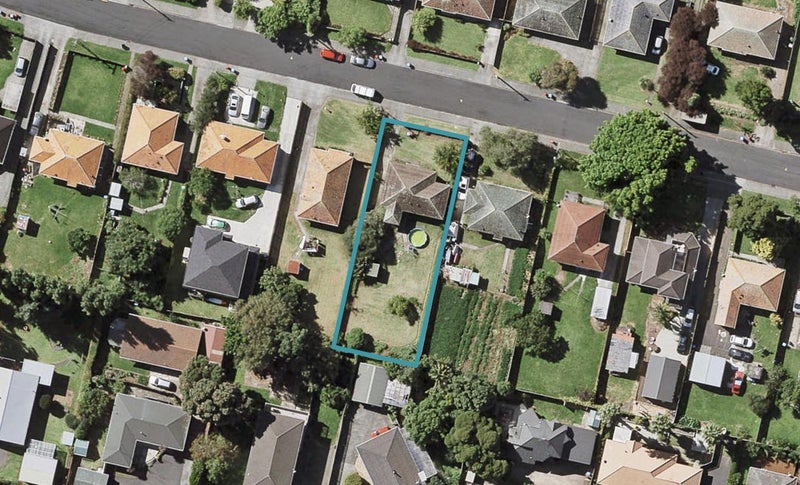 20 Caen Road, Panmure, Auckland - Carousel 1