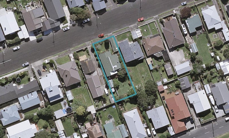 10 Princes Street, Fitzroy, New Plymouth - Carousel 1