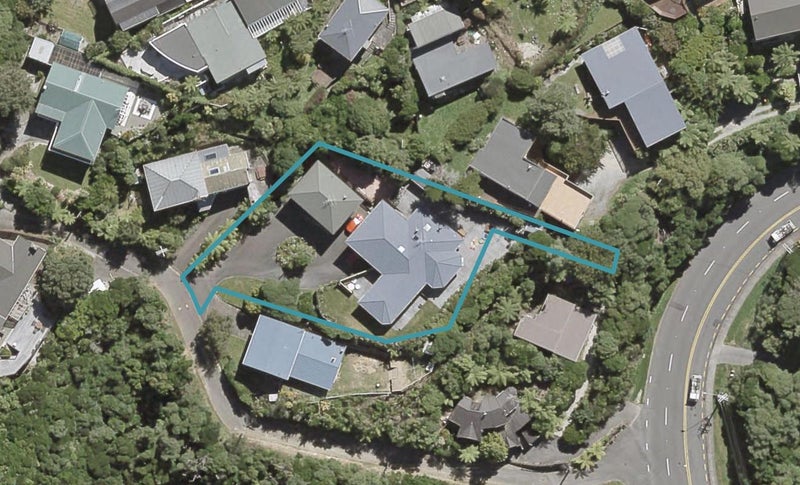 43 London Road, Korokoro, Lower Hutt - Carousel 1