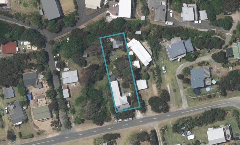 33 Olsen Avenue, Mangawhai Heads, Mangawhai - Carousel 1