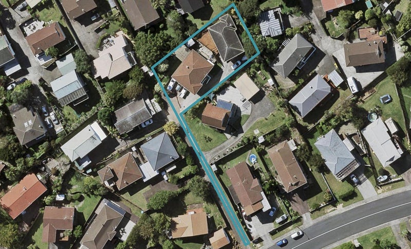 1/24 Athena Drive, Tōtara Vale, Auckland - Carousel 1