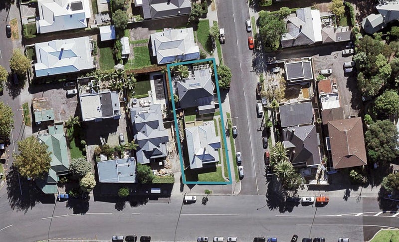 217 Jervois Road, Herne Bay, Auckland - Carousel 1