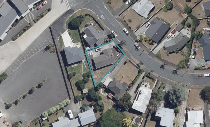 57 Corrin Street, Melville, Hamilton - Carousel 1