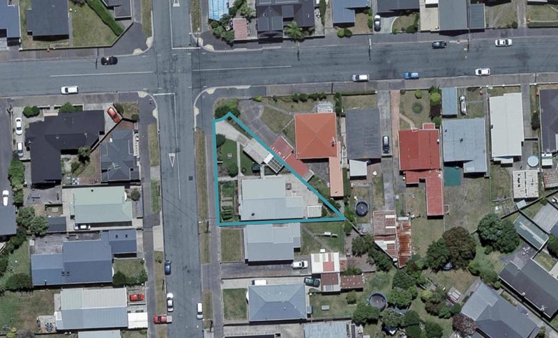 14 Ellesmere Avenue, Miramar, Wellington - Carousel 1