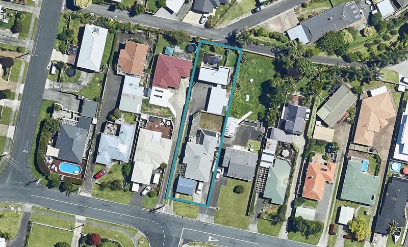 92B Freyberg Street, Otumoetai, Tauranga - Carousel 1