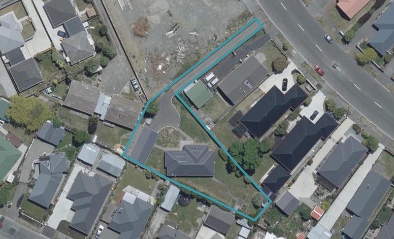 167A Queenspark Drive, Parklands, Christchurch - Carousel 1