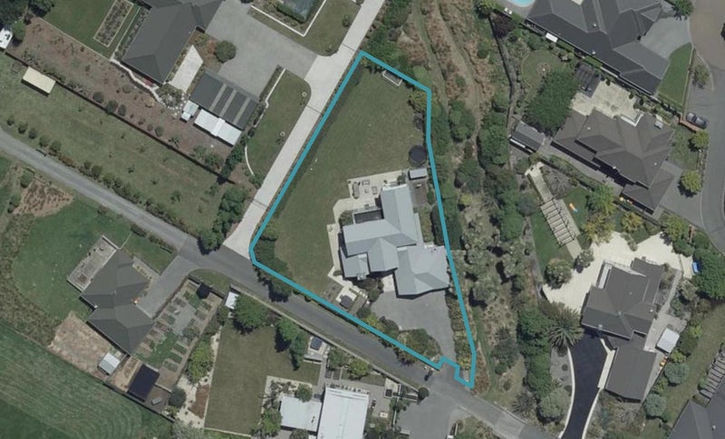 4 Meadowcroft Lane, Harewood, Christchurch - Carousel 1