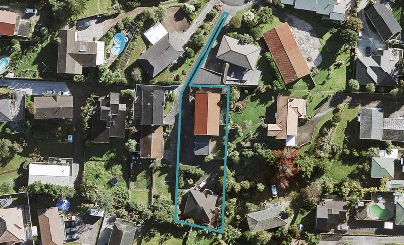 2/16 Catton Crescent, Waikowhai, Auckland - Carousel 1