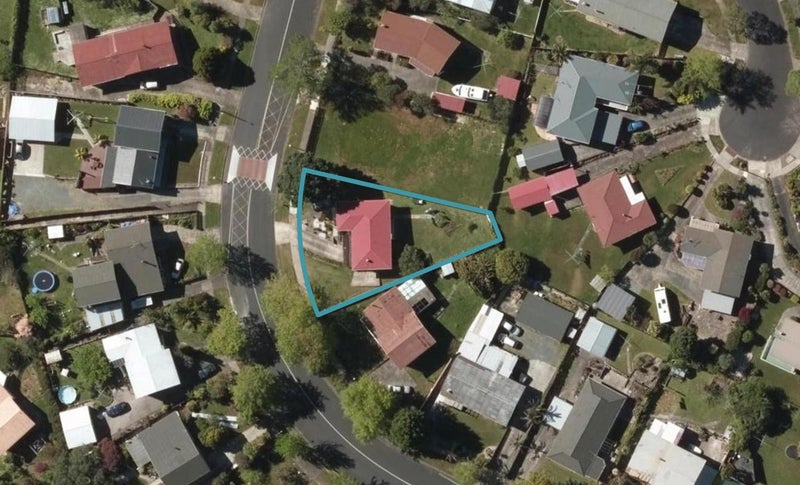 17 Ross Street, Onerahi, Whangarei - Carousel 1