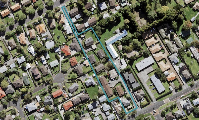 1/45 Riversdale Road, Avondale, Auckland - Carousel 1