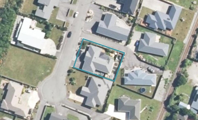 32 Karoro Place, Karoro, Greymouth - Carousel 1