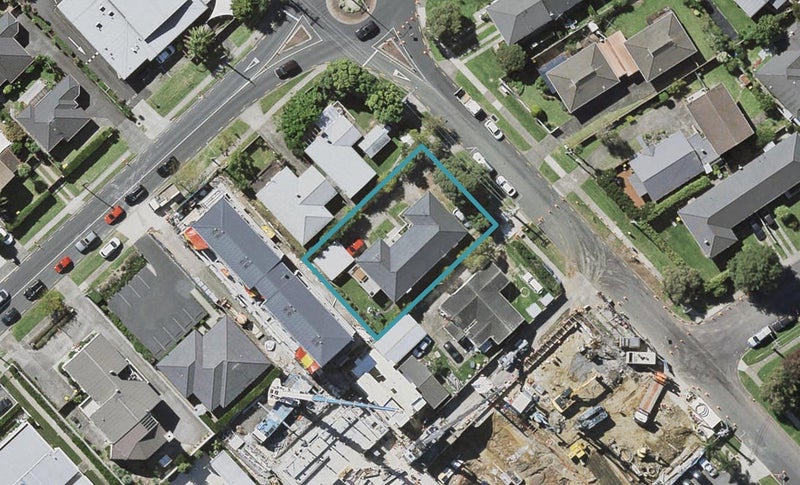 1/16 Lake Pupuke Drive, Takapuna, Auckland - Carousel 1