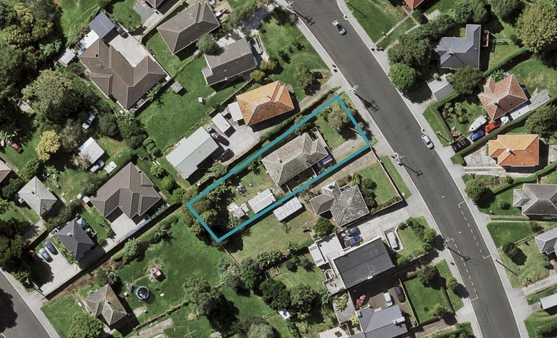 59 Court Crescent, Panmure, Auckland - Carousel 1