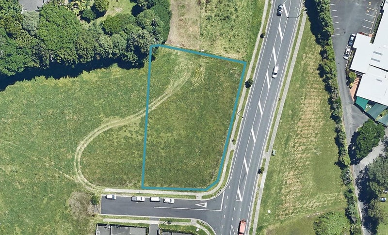 23 Te Paeroa Road, Bethlehem, Tauranga - Carousel 1