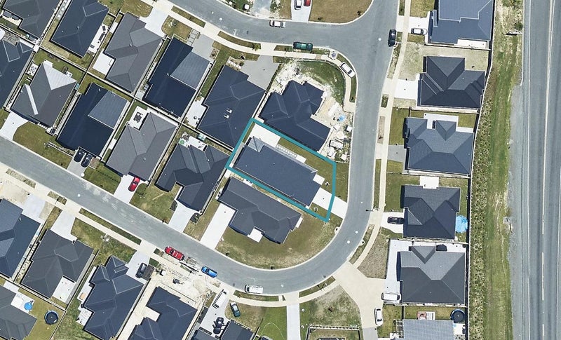 50 Awataha Crescent, Pyes Pa, Tauranga - Carousel 1