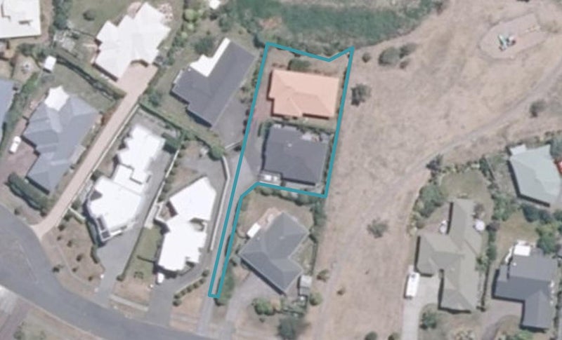 1/30 Fairview Terrace, Waipahihi, Taupō - Carousel 1