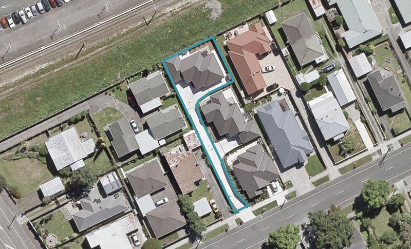 84B SEDDON ST, WALLACEVILLE, UPPER HUTT - Carousel 1
