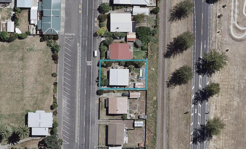 18 Te Awa Avenue, Te Awa, Napier - Carousel 1