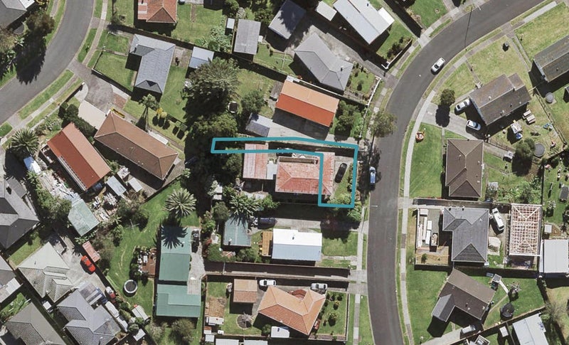 12B Windrush Close, Mangere, Auckland - Carousel 1