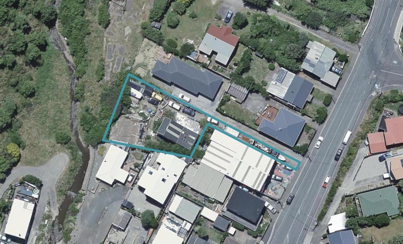 7 Happy Valley Road, Owhiro Bay, Wellington - Carousel 1