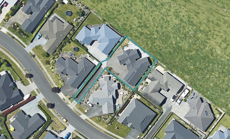 12 Butler Place, Lynmore, Rotorua - Carousel 1