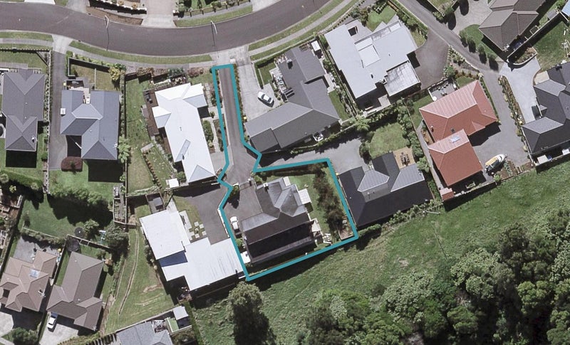 7B Anderson Way, Highlands Park, New Plymouth - Carousel 1