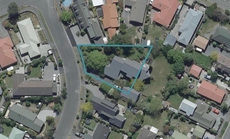 5 Forest Park Place, Parklands, Christchurch - Carousel 1
