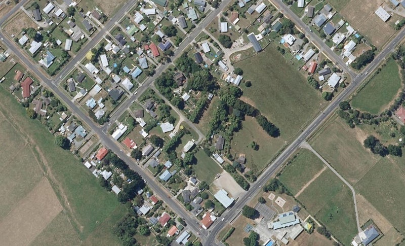 5 Lethbridge LANE, Tokomaru, Palmerston North - Carousel 1