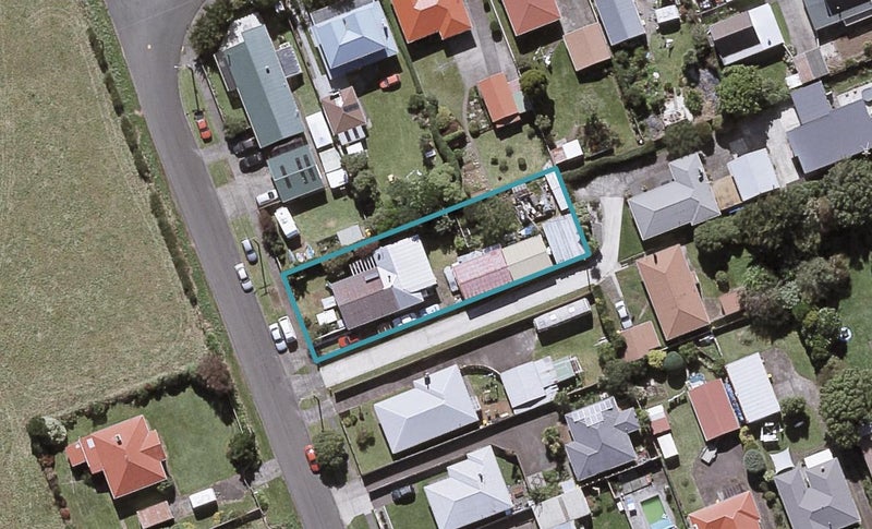 46 Cowling Road, Hurdon, New Plymouth - Carousel 1