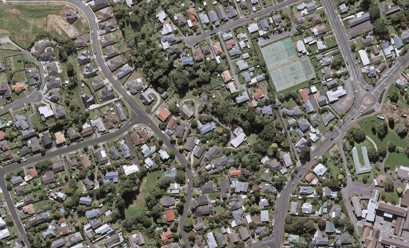 20A Magnolia Drive, Westown, New Plymouth - Carousel 1