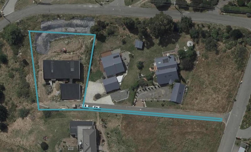 8 Doris Faigan Lane, Charteris Bay, Governors Bay - Carousel 1