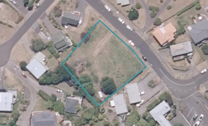18 Alberta Street, Acacia Bay, Taupo - Carousel 1