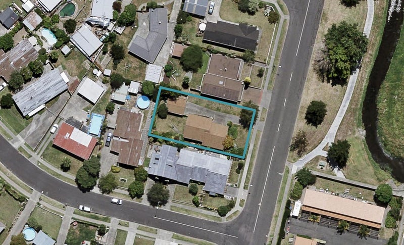 15 Westminster Avenue, Tamatea, Napier - Carousel 1